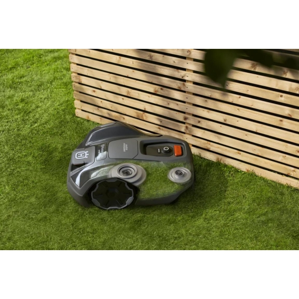 Husqvarna Automower 305 MARK III, NERA (kjøring med fysisk kabel eller kabelfri med ekstra tilbehør) - Bilde 3