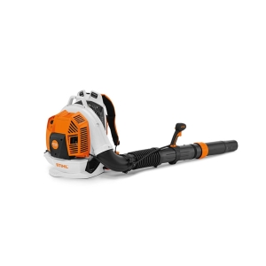 BR 800 C-E Løvblåser kan bæres på ryggen